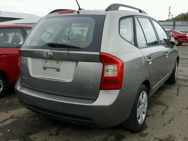 KNAFG528897261173 - 2009 KIA RONDO BASE GRAY photo 4