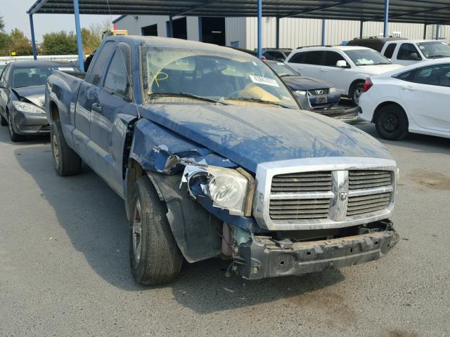 1D7HE42K75S126822 - 2005 DODGE DAKOTA BLUE photo 1