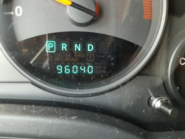 1C4NJCBA5CD627249 - 2012 JEEP COMPASS SP WHITE photo 8