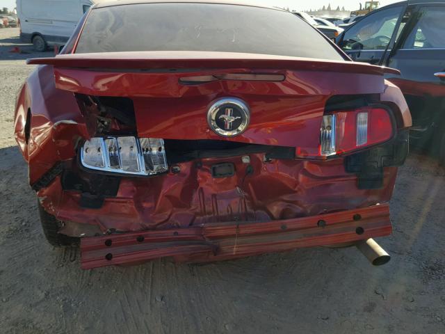 1ZVBP8AN4A5161529 - 2010 FORD MUSTANG RED photo 9