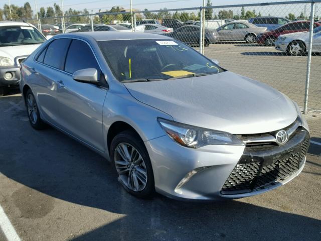 4T1BF1FK9FU094317 - 2015 TOYOTA CAMRY LE SILVER photo 1