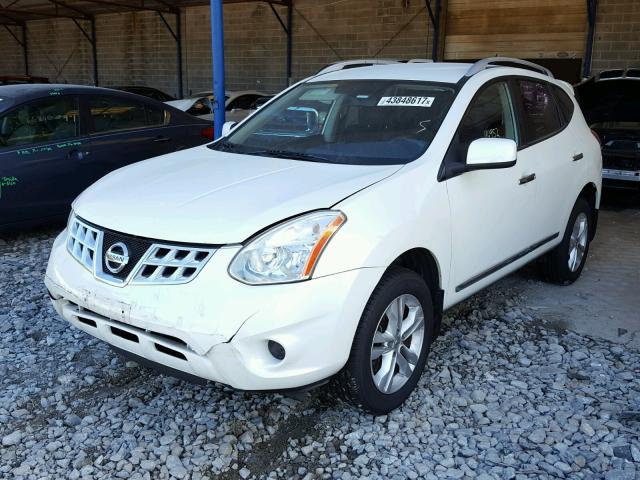 JN8AS5MT3DW510673 - 2013 NISSAN ROGUE S WHITE photo 2