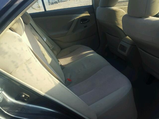 4T1BF3EKXBU739404 - 2011 TOYOTA CAMRY BASE GRAY photo 6