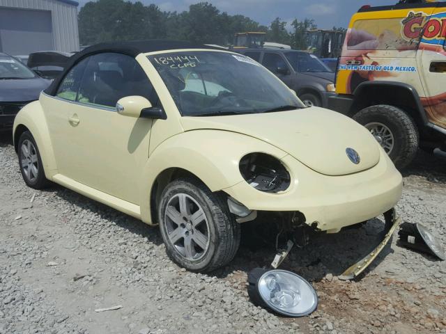 3VWPF31Y06M325172 - 2006 VOLKSWAGEN NEW BEETLE YELLOW photo 1