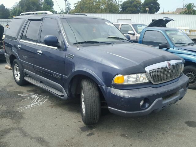 5LMPU28LXWLJ15749 - 1998 LINCOLN NAVIGATOR 蓝色 照片 1