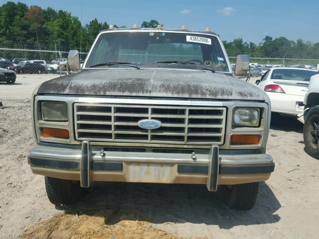 1FTHX251XEKB15146 - 1984 FORD F250 SILVER photo 9