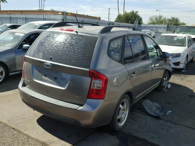 KNAFG529297279662 - 2009 KIA RONDO BASE GRAY photo 4