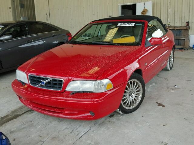 YV1NC63D24J063366 - 2004 VOLVO C70 LPT RED photo 2