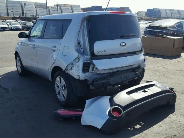 KNDJN2A28F7786292 - 2015 KIA SOUL SILVER photo 3