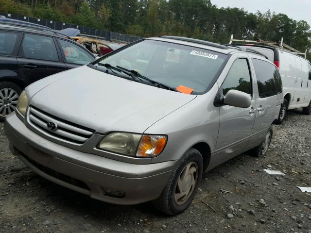 4T3ZF13C83U530170 - 2003 TOYOTA SIENNA LE GRAY photo 2