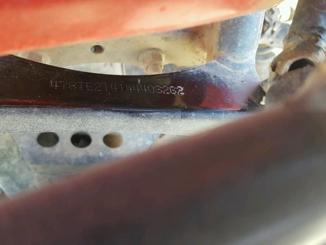 478TE214144403262 - 2004 HONDA TRX250 RED photo 10