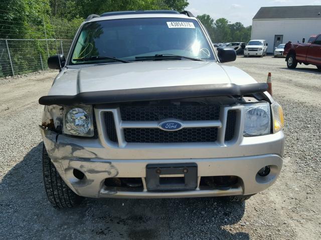 1FMZU77K94UB10681 - 2004 FORD EXPLORER S SILVER photo 9