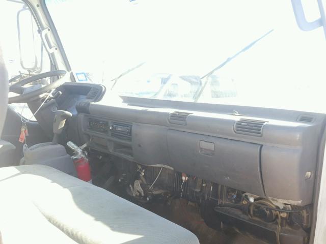 JALE5B14737901610 - 2003 ISUZU NQR WHITE photo 9