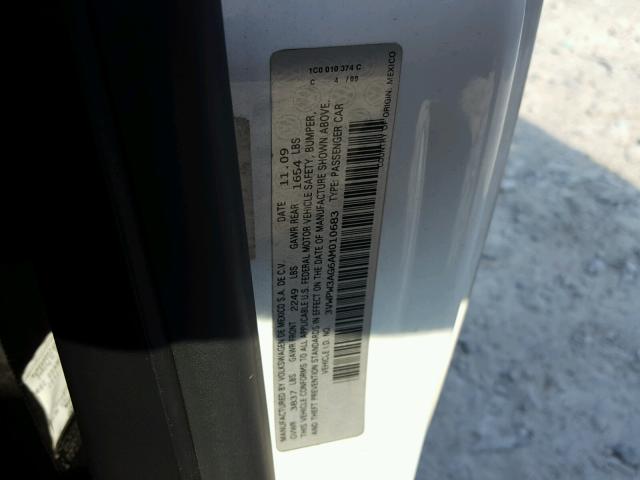 3VWPW3AG6AM010683 - 2010 VOLKSWAGEN NEW BEETLE 白色 照片 10