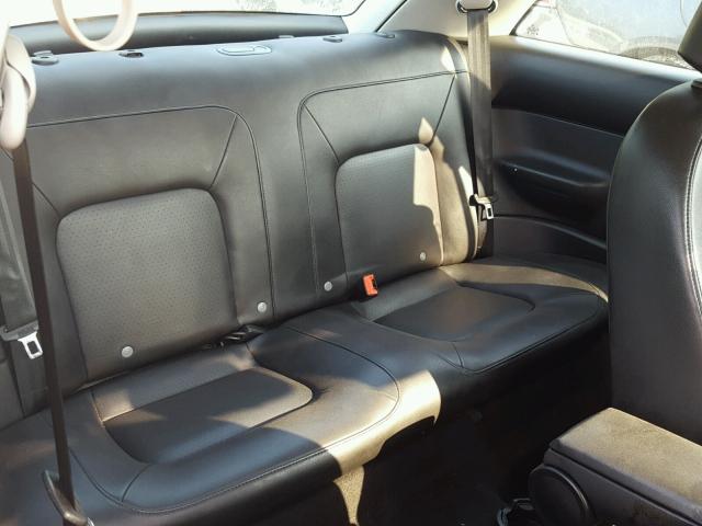 3VWPW3AG6AM010683 - 2010 VOLKSWAGEN NEW BEETLE 白色 照片 6