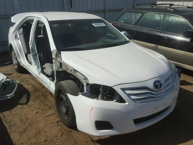 4T1BF3EK8BU769310 - 2011 TOYOTA CAMRY BASE WHITE photo 1