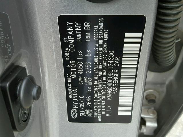 KMHGC4DE0BU124330 - 2011 HYUNDAI GENESIS 3. SILVER photo 10