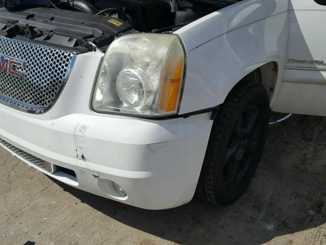 1GKFK63807J242384 - 2007 GMC YUKON DENA WHITE photo 9