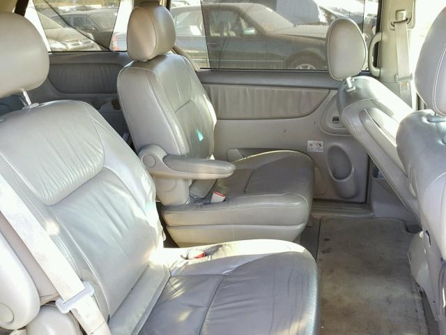 5TDZA22C84S004713 - 2004 TOYOTA SIENNA XLE GRAY photo 6