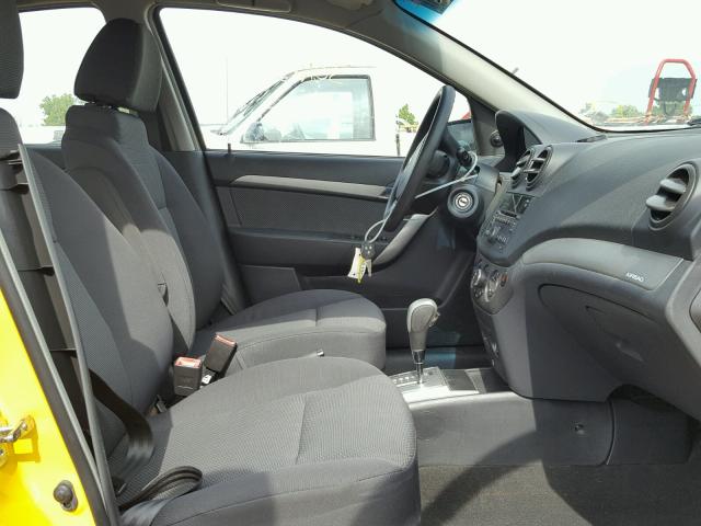 KL1TD56EX9B636659 - 2009 CHEVROLET AVEO LS YELLOW photo 5