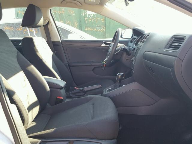 3VW2K7AJ2FM424205 - 2015 VOLKSWAGEN JETTA BASE 白色 照片 5