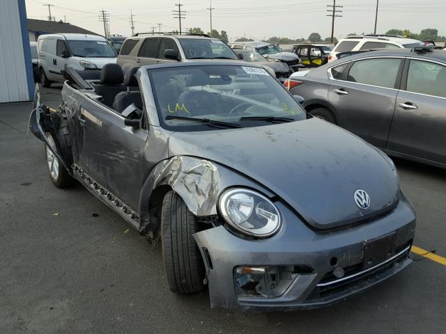 3VW517AT9HM802895 - 2017 VOLKSWAGEN BEETLE S/S 灰色 照片 1