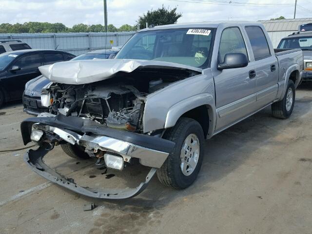 2GCEK13T941298487 - 2004 CHEVROLET SILVERADO GRAY photo 2