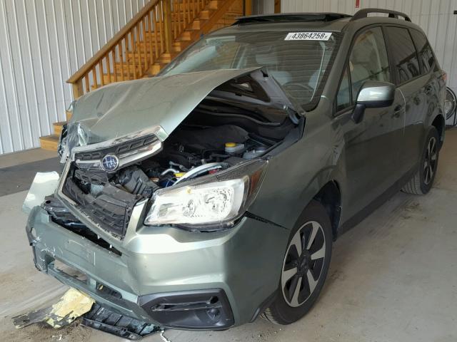 JF2SJAEC1HH484662 - 2017 SUBARU FORESTER 2 GREEN photo 2