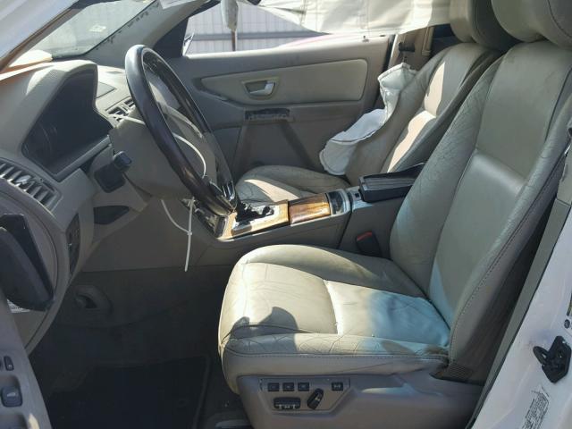 YV1CY592X51209880 - 2005 VOLVO XC90 WHITE photo 5
