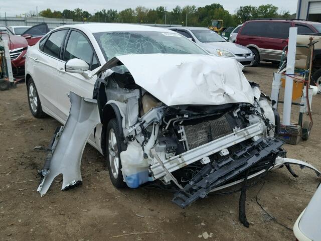 3FA6P0H78FR125625 - 2015 FORD FUSION SE WHITE photo 1