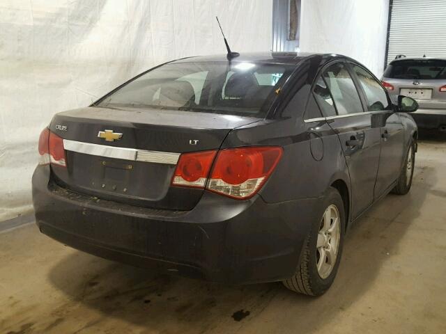 1G1PC5SB3E7261955 - 2014 CHEVROLET CRUZE LT BLACK photo 4