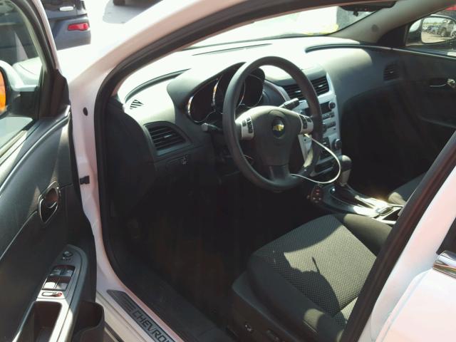 1G1ZC5E00CF151581 - 2012 CHEVROLET MALIBU 1LT 白色 照片 9