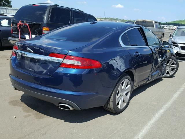 SAJWA06B09HR16063 - 2009 JAGUAR XF PREMIUM BLUE photo 4