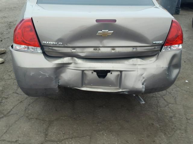 2G1WB58K279107115 - 2007 CHEVROLET IMPALA SILVER photo 9