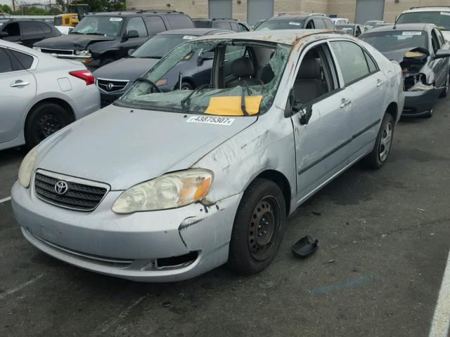 1NXBR32E07Z779357 - 2007 TOYOTA COROLLA SILVER photo 2