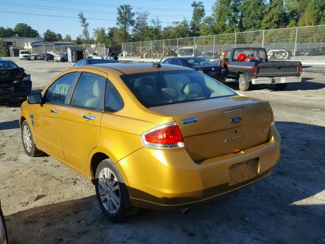 1FAHP37N29W160107 - 2009 FORD FOCUS GOLD photo 3