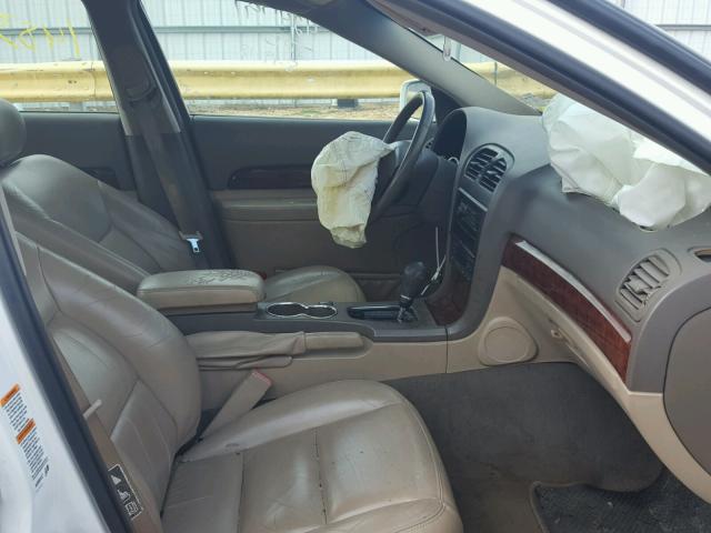 1LNHM86S12Y618569 - 2002 LINCOLN LS 白色 照片 5