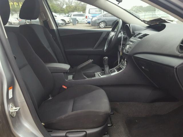 JM1BL1SG2A1312607 - 2010 MAZDA 3 SILVER photo 5