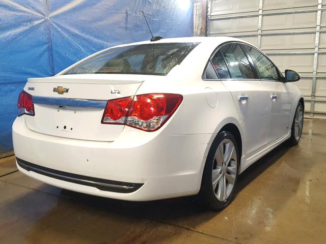 1G1PG5SB8F7142725 - 2015 CHEVROLET CRUZE LTZ WHITE photo 4