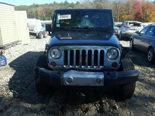 1J4BA5H1XBL502753 - 2011 JEEP WRANGLER U GREEN photo 9