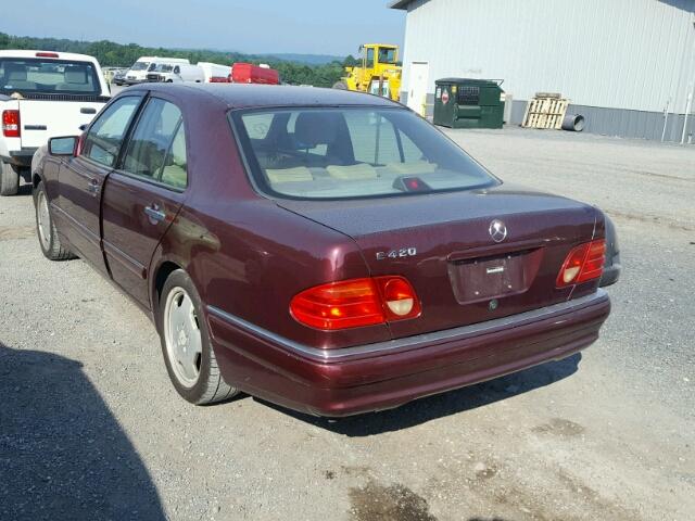 WDBJF72F5VA130109 - 1997 MERCEDES-BENZ E 420 MAROON photo 3