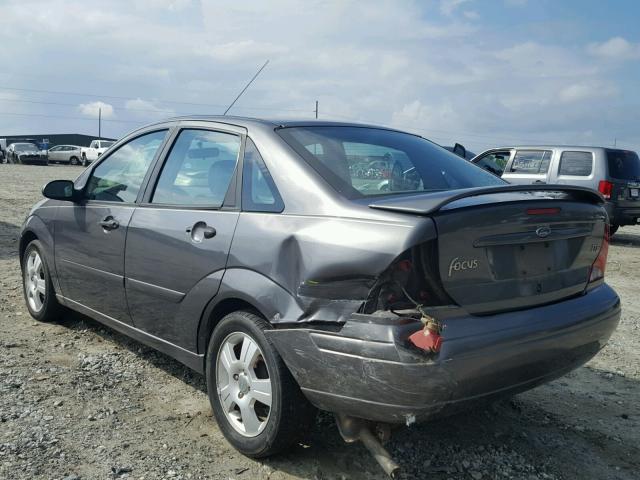 1FAFP38353W113858 - 2003 FORD FOCUS GRAY photo 3