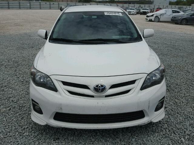 2T1BU4EE2CC870979 - 2012 TOYOTA COROLLA BA WHITE photo 10