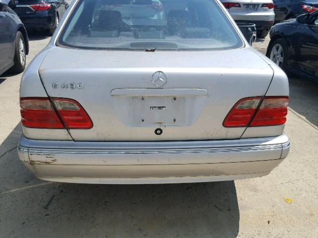 WDBJF70J5YB107323 - 2000 MERCEDES-BENZ E 430 SILVER photo 9