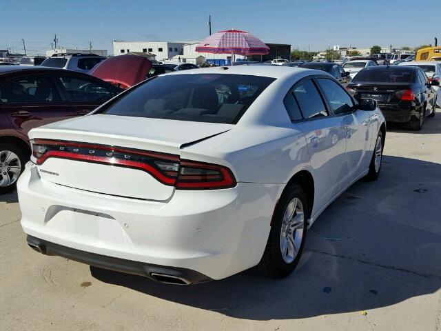 2C3CDXBG8FH790418 - 2015 DODGE CHARGER SE WHITE photo 4