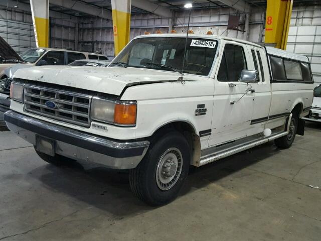 1FTHX25M4JKA40951 - 1988 FORD F250 WHITE photo 2