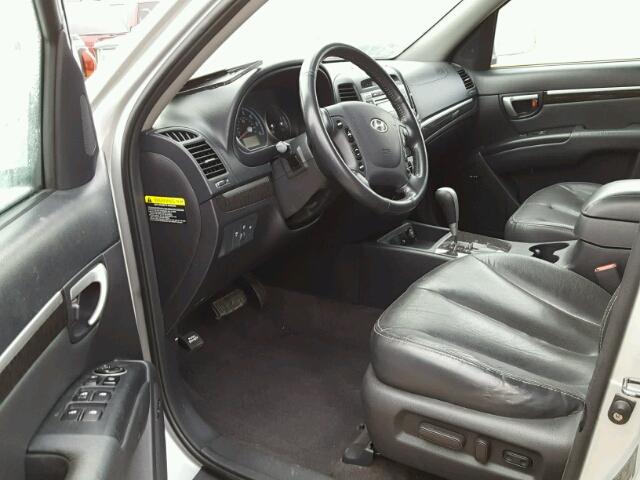 5NMSH13E98H140865 - 2008 HYUNDAI SANTA FE S Արծաթագույն լուսանկար 9