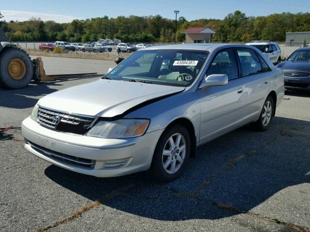 4T1BF28B84U352603 - 2004 TOYOTA AVALON SILVER photo 2