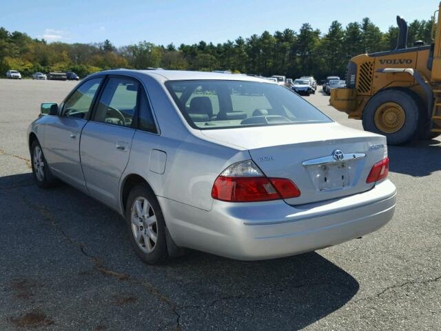 4T1BF28B84U352603 - 2004 TOYOTA AVALON SILVER photo 3