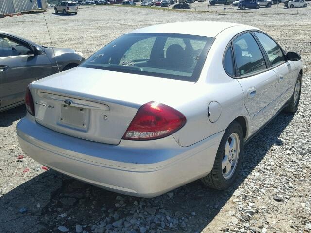 1FAFP55224A210005 - 2004 FORD TAURUS SILVER photo 4